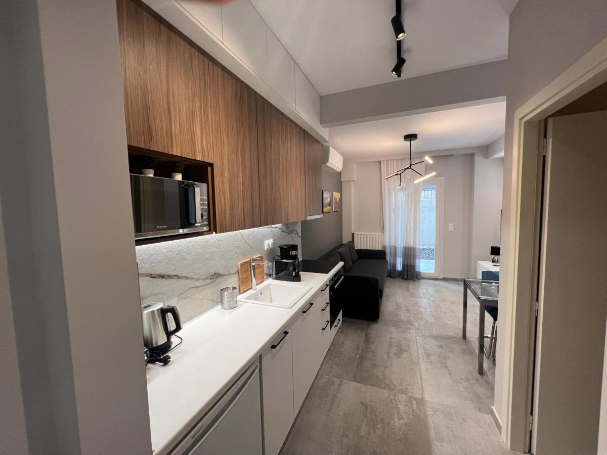 Chic Urban Escape By Thesbnb Thessaloniki