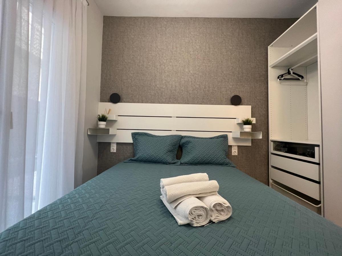 Chic Urban Escape By Thesbnb Apartment *